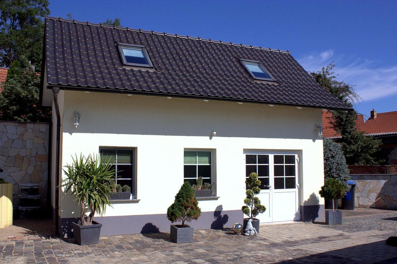 Ferienhaus Zum Gaesschen Weissenfels Exterior foto