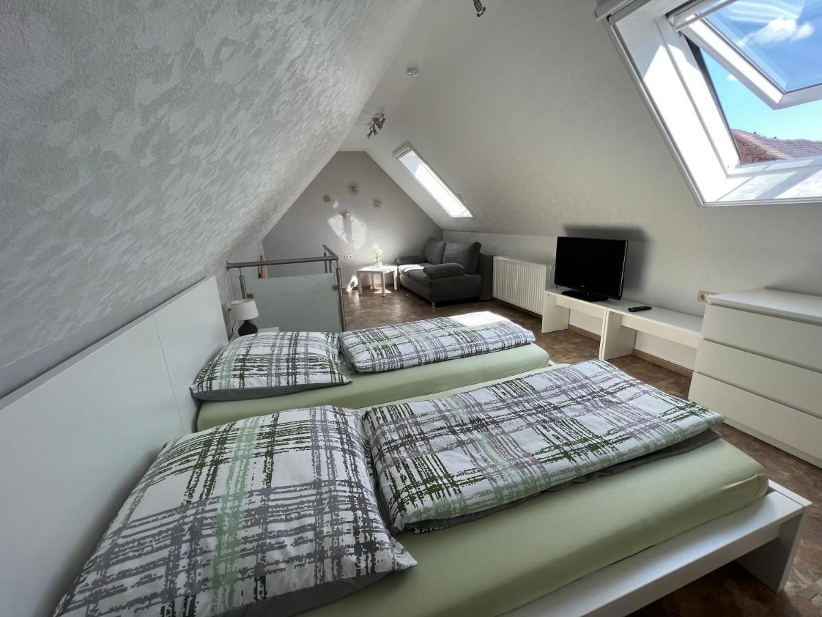 Ferienhaus Zum Gaesschen Weissenfels Exterior foto